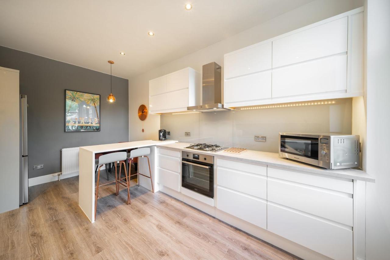 Jane'S Place - Chic 2 Bed Apartment Dundee Buitenkant foto