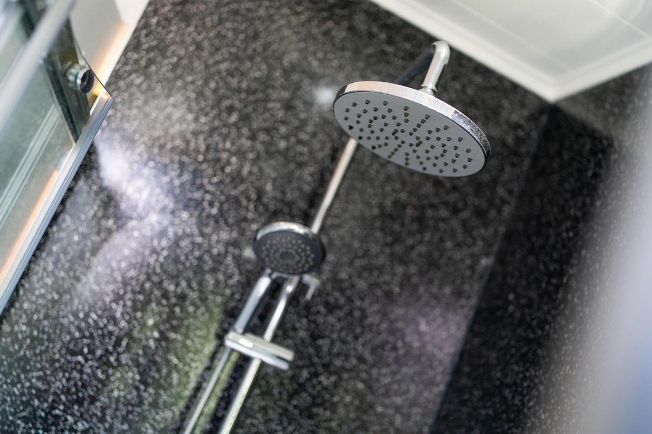 Jane'S Place - Chic 2 Bed Apartment Dundee Buitenkant foto