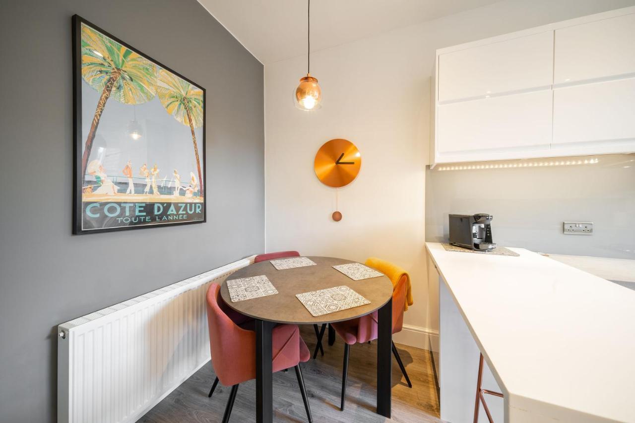 Jane'S Place - Chic 2 Bed Apartment Dundee Buitenkant foto