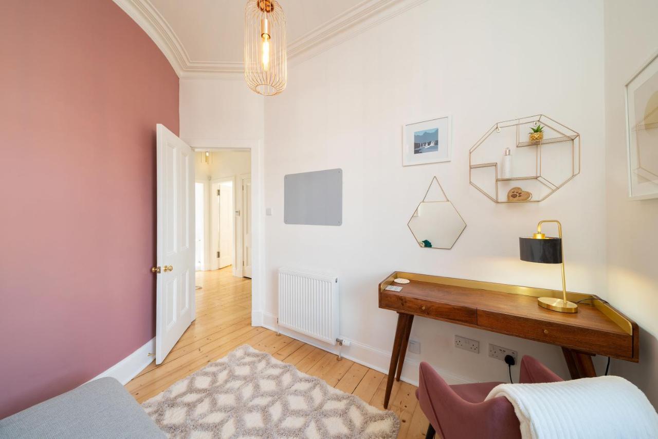 Jane'S Place - Chic 2 Bed Apartment Dundee Buitenkant foto
